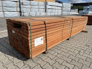 Ca. 78x Angelim Pedra Onderliggers Geschaafd, 45x68mm, lengte 350cm